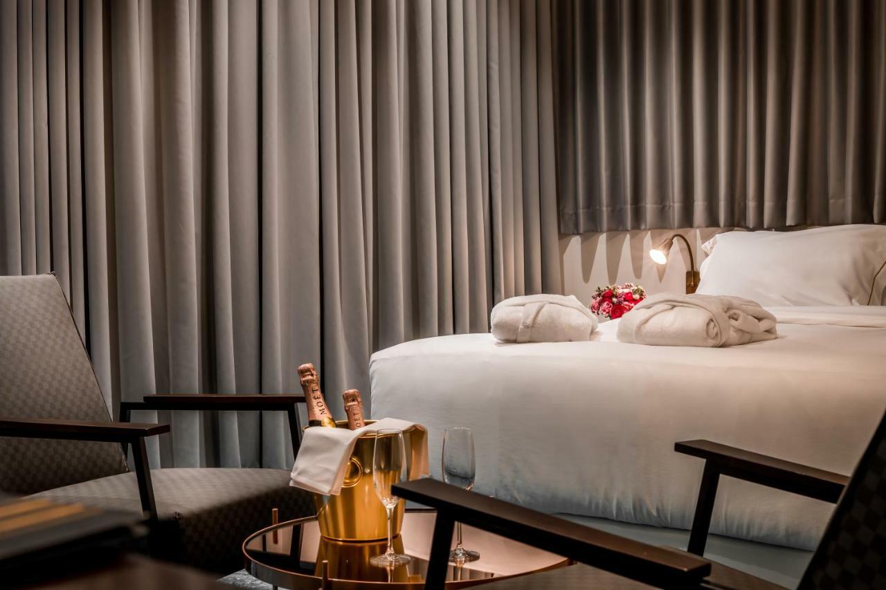 Lear Sense Hotel Gedera エクステリア 写真